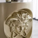 ⁦طاولة جانبية مميزة على تصميم وجوه⁩ - الصورة ⁦6⁩