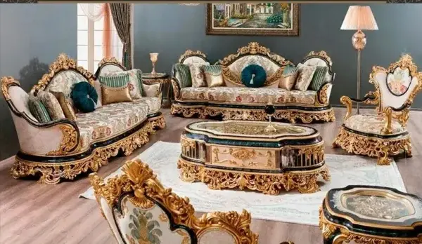 طقم كنب كلاسيكي فخم