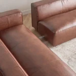 ⁦كنب زاوية جلد بني⁩ - الصورة ⁦4⁩