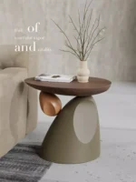 ⁦طاولة جانبية بتصميم حجري⁩ - الصورة ⁦2⁩