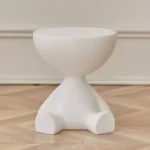 ⁦طاولة جانبية بتصميم مميز⁩ - الصورة ⁦9⁩